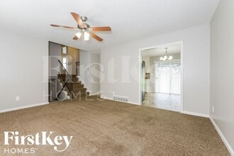 9220 Oakland Ave in Kansas City, MO - Building Photo - Building Photo