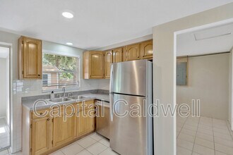 4512 24th Ave S in Tampa, FL - Building Photo - Building Photo