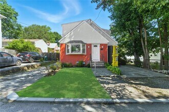 5 Bradley St in Providence, RI - Building Photo - Building Photo