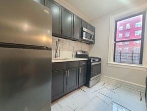 204 Berkeley Ave in Bloomfield, NJ - Building Photo - Building Photo