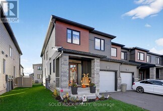 324 Blossom Pass Ter in Ottawa, ON - Building Photo - Building Photo