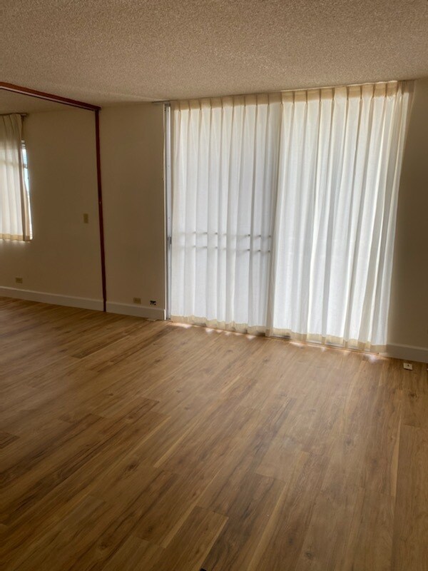 98 Moanalua Rd in Aiea, HI - Building Photo - Building Photo