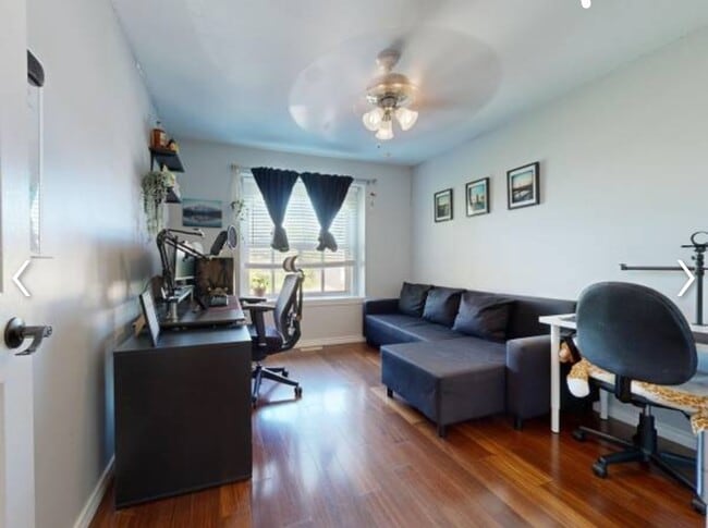 8327 169A St in Surrey, BC - Building Photo - Building Photo