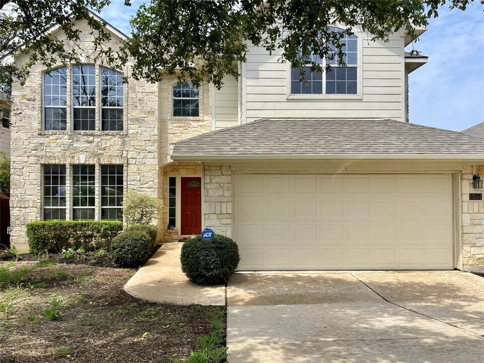 13504 Utah Flats Dr in Austin, TX - Building Photo