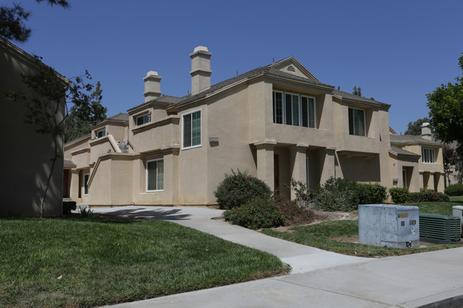 22420 Terrace Pines Dr in Grand Terrace, CA - Foto de edificio - Primary Photo