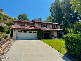 1580 Valecroft Ave in Westlake Village, CA - Building Photo