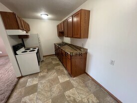 110 2nd Ave NE in Hayfield, MN - Building Photo