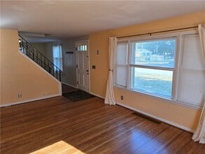 264 Harvest Dr in Rochester, NY - Building Photo - Building Photo