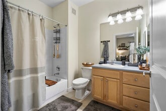 Campus Crossings Briarcliff in Atlanta, GA - Building Photo - Building Photo