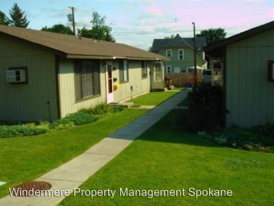 2224 E Courtland Ave in Spokane, WA - Building Photo
