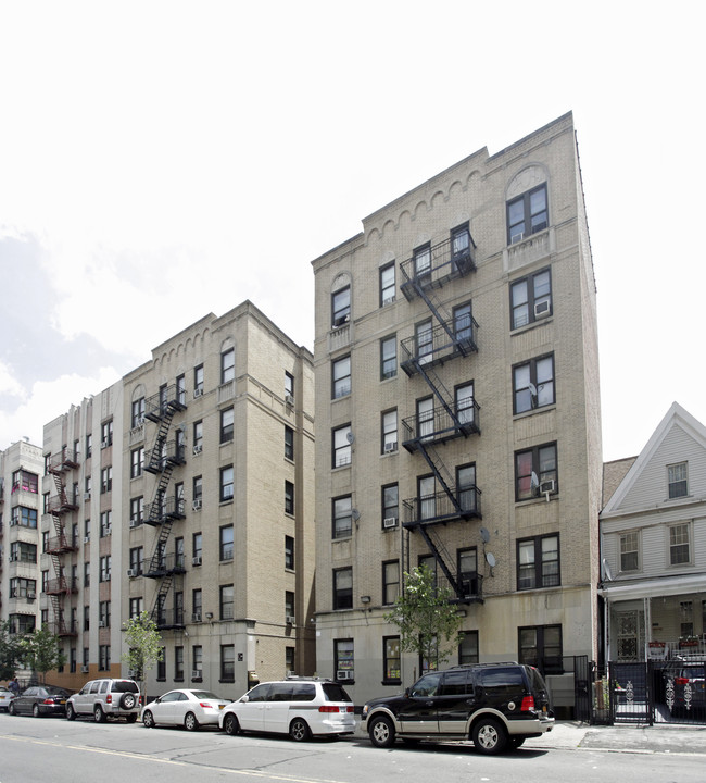 2340 Valentine Avenue in Bronx, NY - Building Photo