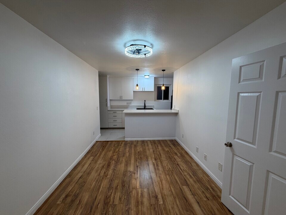 195 Madrona St, Unit A in Chula Vista, CA - Building Photo