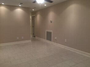 244 14th St, Unit 244 14th downstairs in New Orleans, LA - Building Photo - Building Photo