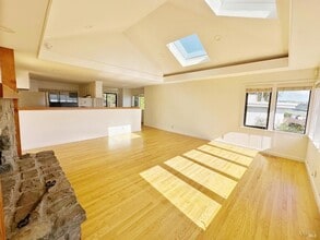172 Great Cir Dr in Mill Valley, CA - Building Photo - Building Photo