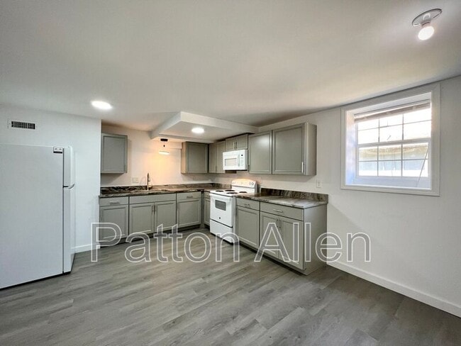 4 Swager Dr in Asheville, NC - Building Photo - Building Photo