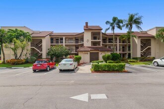 10110 Cedar Point Blvd in Boynton Beach, FL - Building Photo - Building Photo
