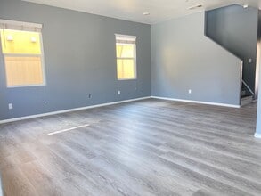 11050 Wheatfield Ct in Jurupa Valley, CA - Building Photo - Building Photo