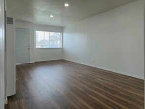 201 Park St in Soledad, CA - Building Photo - Building Photo