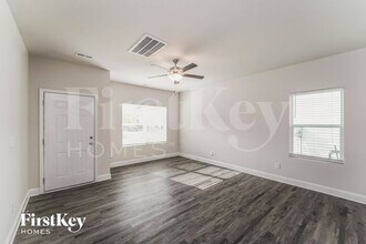 2823 Curbstone Ln in Charlotte, NC - Building Photo - Building Photo