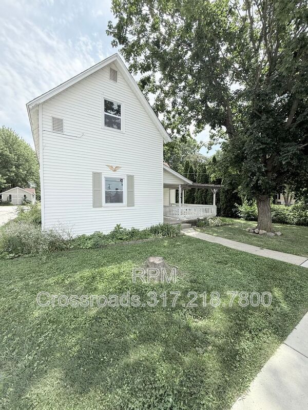 property at 105 S Jefferson St