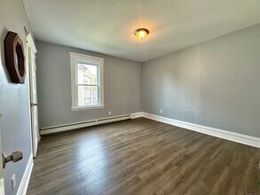 94 Hansen Ave in Bridgeport, CT - Building Photo - Building Photo