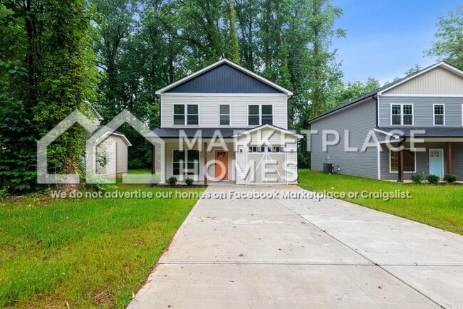 3413 Durham Ln in Charlotte, NC - Building Photo - Building Photo