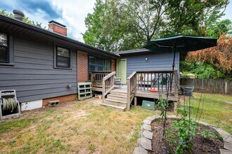 2100 Durwood Rd in Little Rock, AR - Foto de edificio - Building Photo