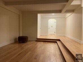 EAST 56 STREET in New York, NY - Building Photo - Building Photo