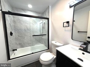 330 N 2nd St in Camden, NJ - Building Photo - Building Photo