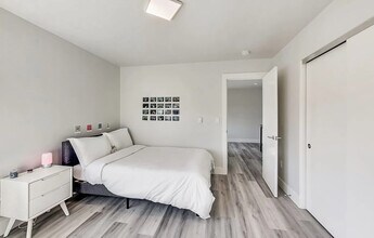 3411 Adeline St in Berkeley, CA - Foto de edificio - Building Photo