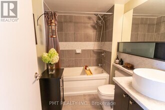 11 Brunel Ct in Toronto, ON - Building Photo - Building Photo