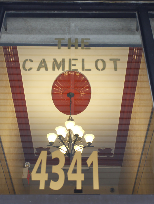 The Camelot in Bronx, NY - Foto de edificio - Building Photo