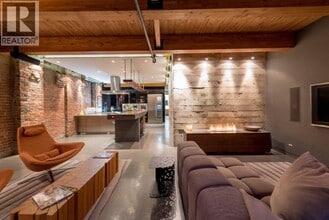 1155 Mainland St in Vancouver, BC - Building Photo - Building Photo