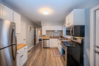 1120 N Dearborn St in Indianapolis, IN - Foto de edificio - Building Photo