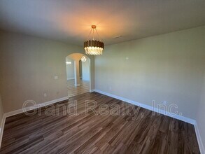 4818 Dupont Cir in Pace, FL - Building Photo - Building Photo