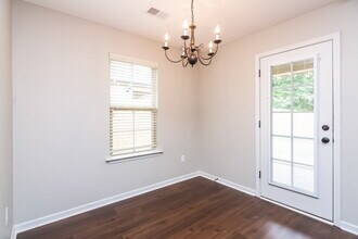 9450 Eckley Pl in Cordova, TN - Building Photo - Building Photo