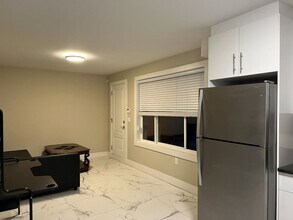 2445 Haversley Ave in Coquitlam, BC - Building Photo - Building Photo