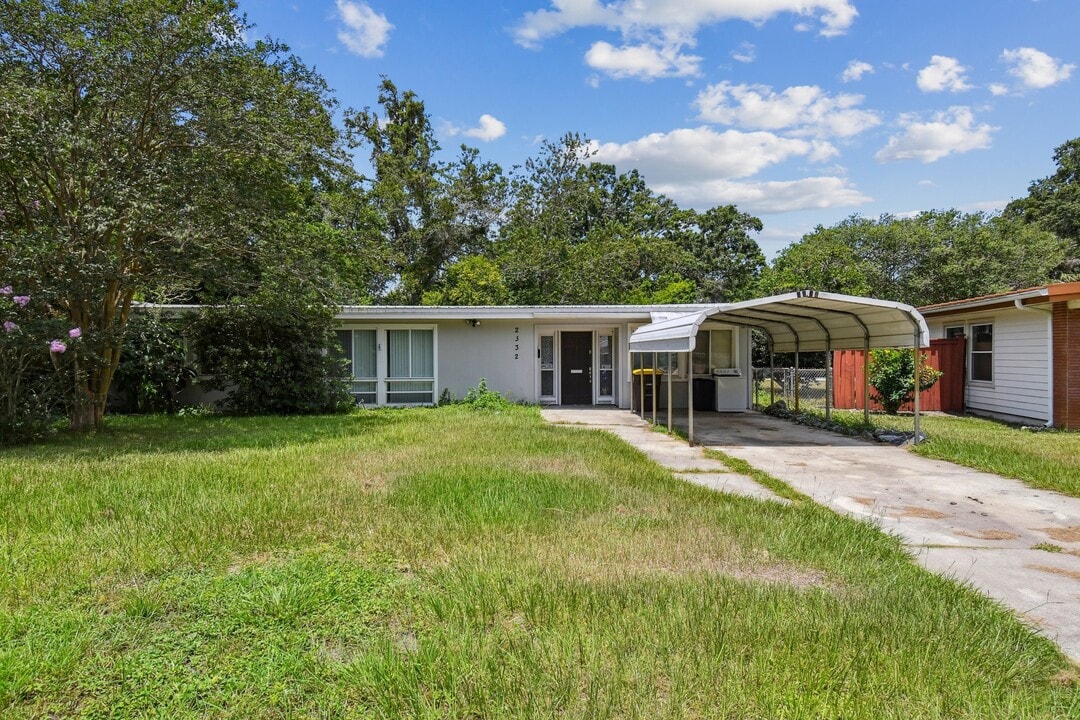 2332 Barlad Dr in Jacksonville, FL - Building Photo