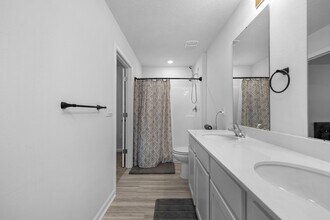 2659 Saltgrass Way in Crestview, FL - Building Photo - Building Photo