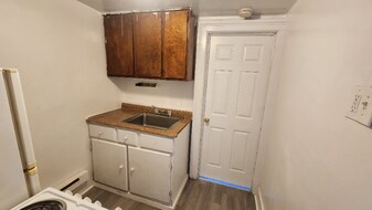 52 Clinton St in Albany, NY - Building Photo