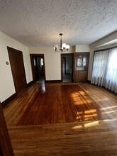 302 S Green St in Wichita, KS - Building Photo - Building Photo