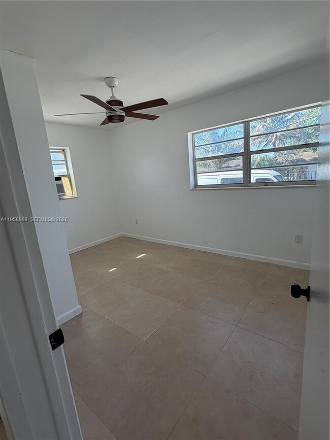 13425 NW 31st Ave in Opa Locka, FL - Building Photo - Building Photo