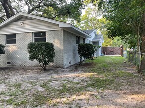 313 N Highland Way in Myrtle Beach, SC - Building Photo - Building Photo