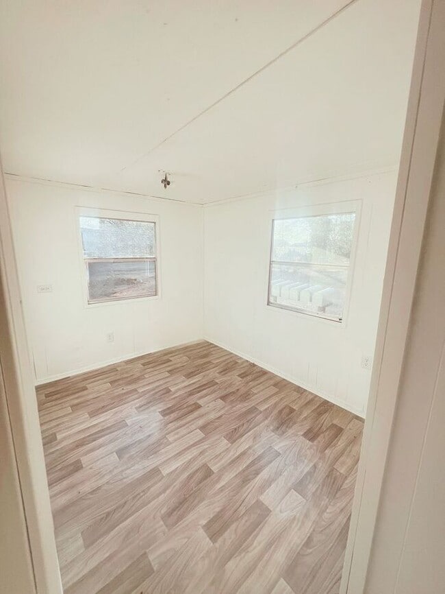 14a Yellowstone Dr in Greenville, SC - Building Photo - Building Photo