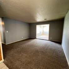 709 W Oxford Ave in Enid, OK - Building Photo - Building Photo