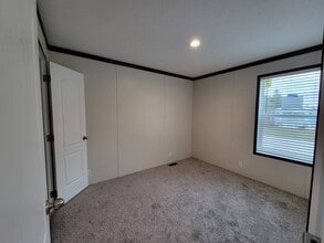 5091 Cove Ct in Algonac, MI - Building Photo - Building Photo