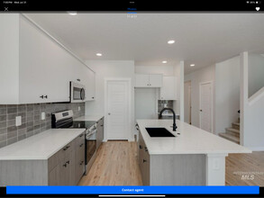 2164 W Heavy Timber Dr in Meridian, ID - Foto de edificio - Building Photo