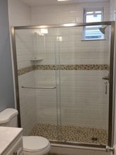816 S 5th St, Unit A in Philadelphia, PA - Building Photo - Building Photo