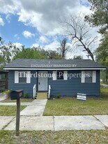 6460 Lanark Ave in Jacksonville, FL - Building Photo