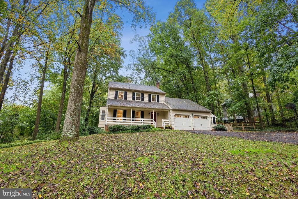 7209 Woods Edge Ct in Warrenton, VA - Foto de edificio